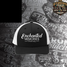 Load image into Gallery viewer, Snapback Hat
